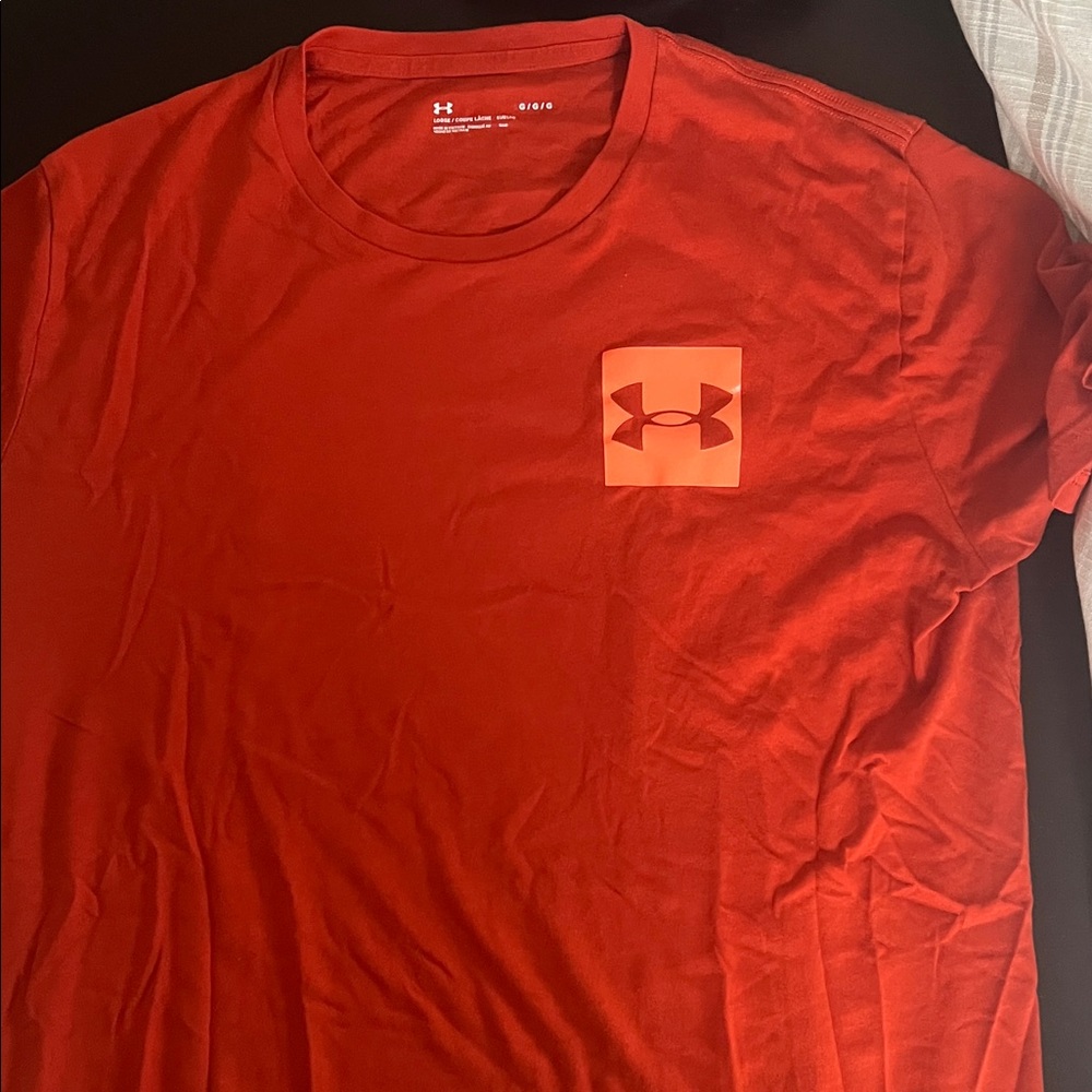 Under Armour Men's Bold Red Tee
